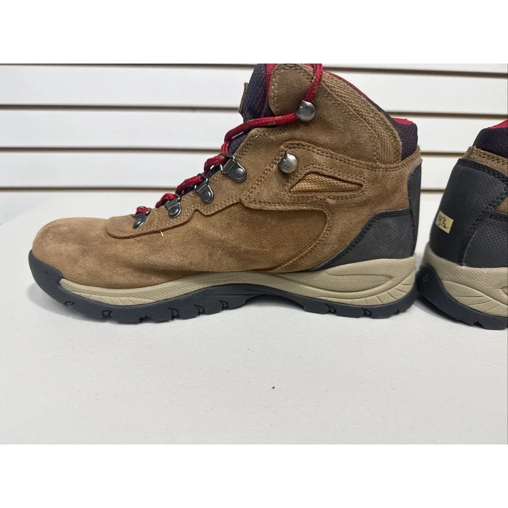 Columbia Women's Newton Ridge BL4552-286 Brown Waterproof Hiking Boots Size‎ 8.5